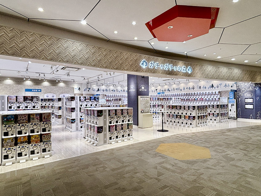 ガチャガチャの森イオンモール今治新都市店外観写真